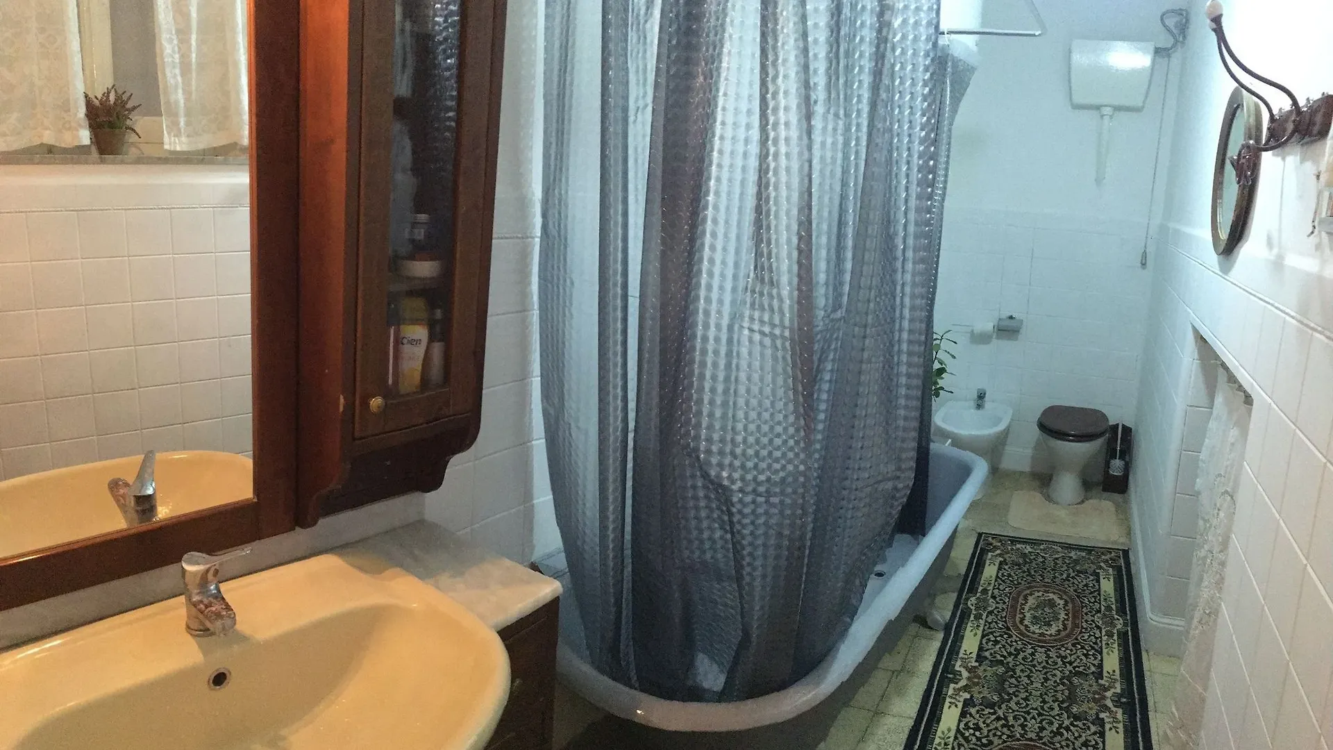 Guest house Ostello Exclusive Dependance Palermo
